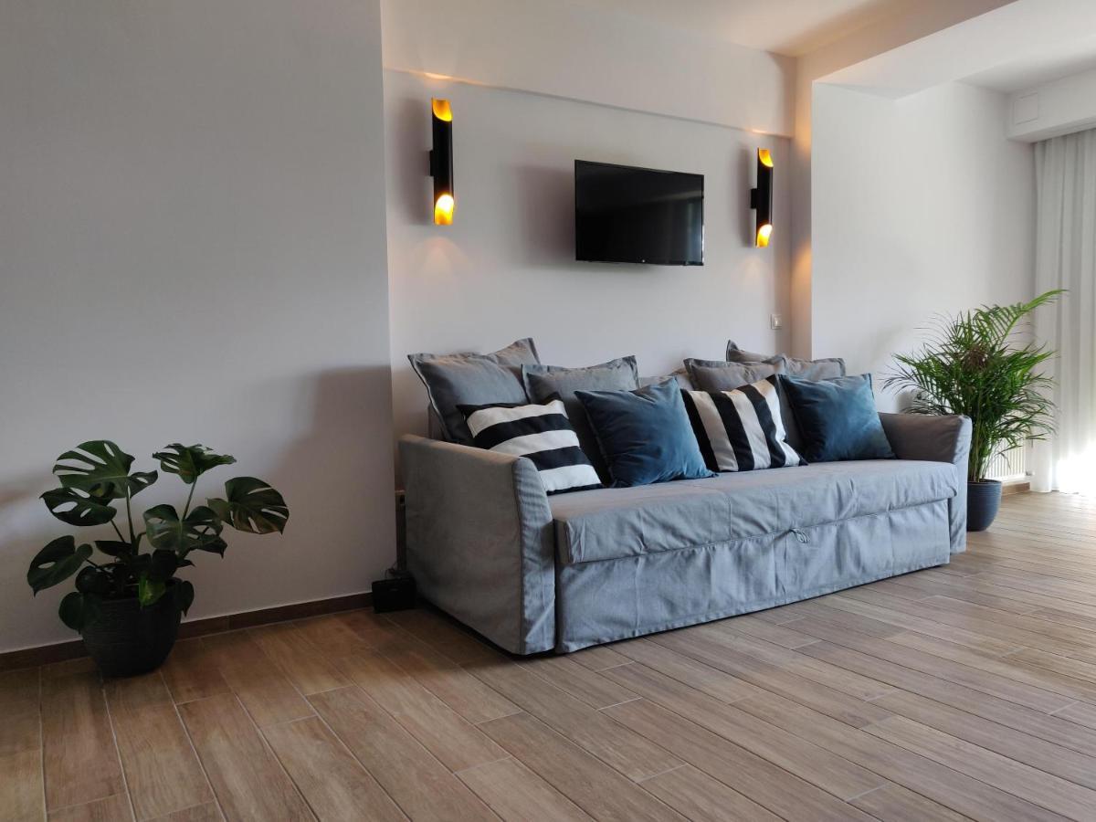 Sunny New Lovely Apartment 60 Meters From The Metro Athènes Extérieur photo
