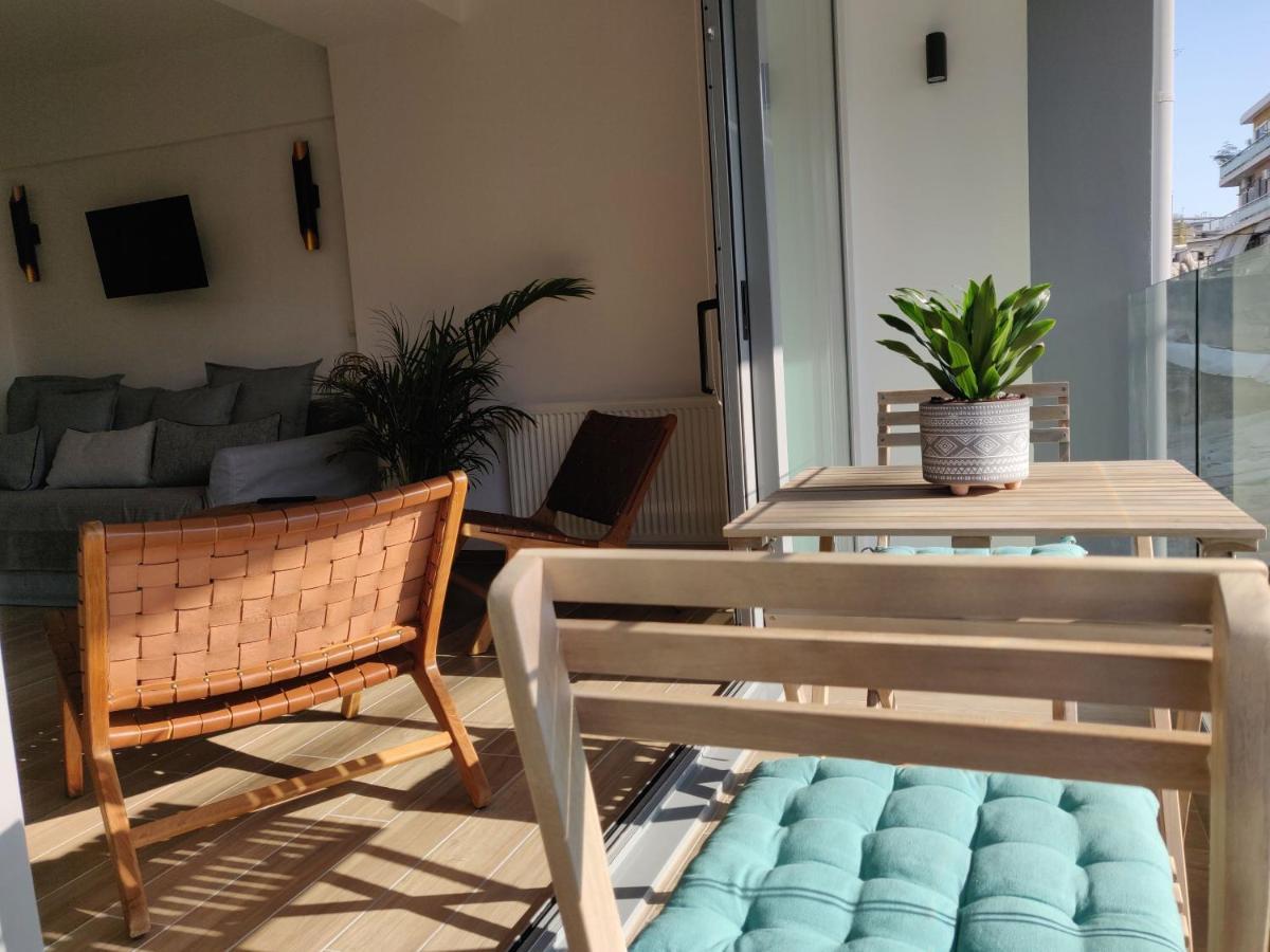 Sunny New Lovely Apartment 60 Meters From The Metro Athènes Extérieur photo